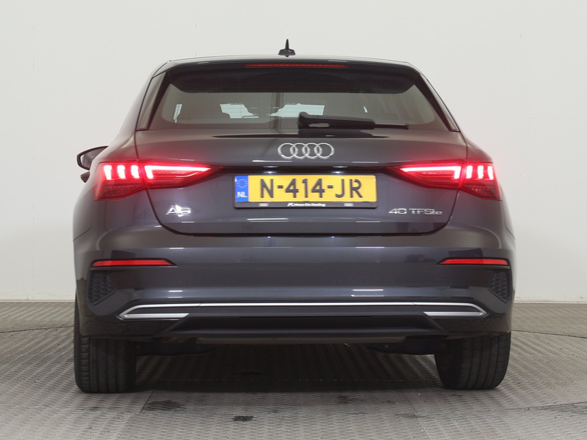 Audi A3 Sportback 40 TFSIe Business - Hybrid - Automatic - 150 hp - 114.147 km