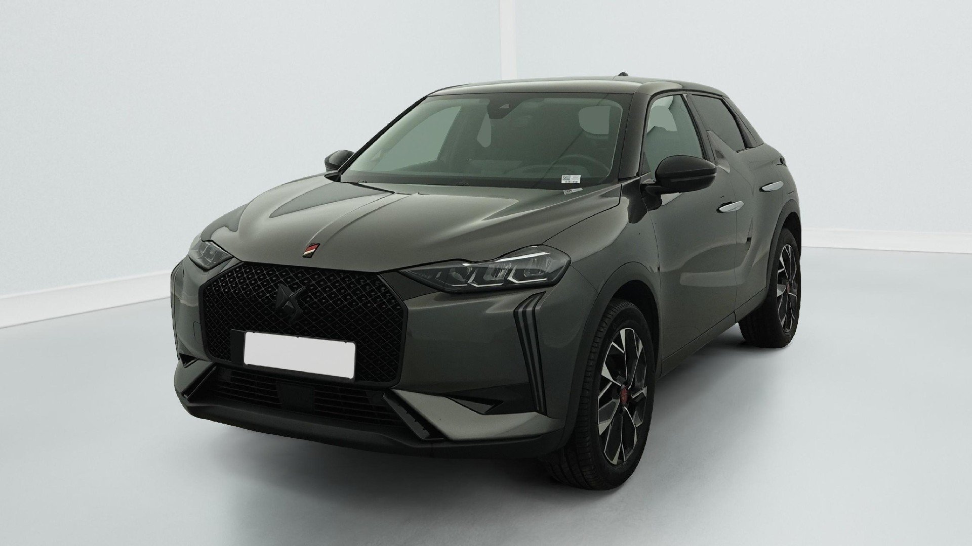 DS 3 Crossback 1.2 Performance Line - Petrol - Automatic - 131 hp - 28.655 km