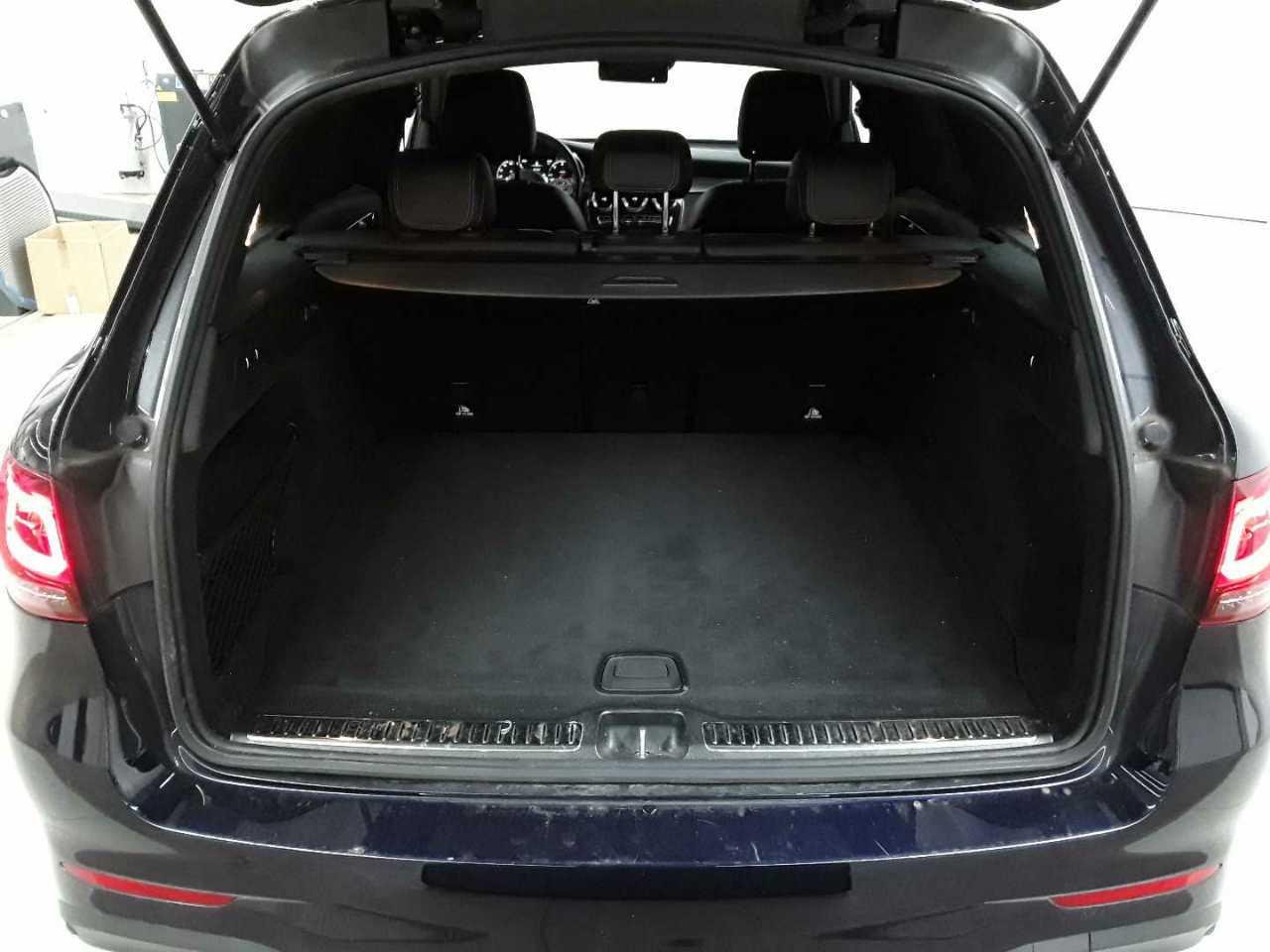 2022 Mercedes-Benz GLC   