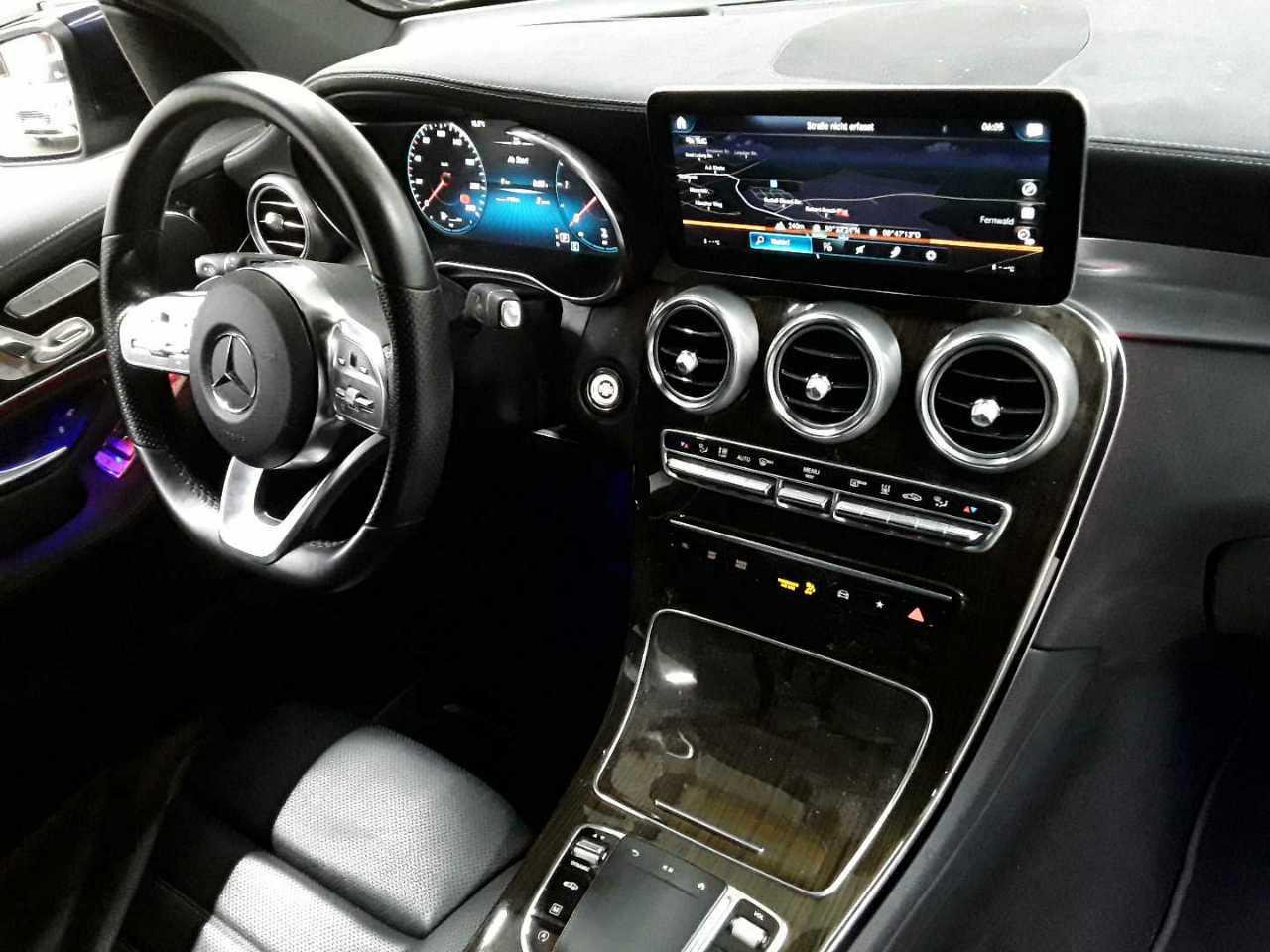 2022 Mercedes-Benz GLC   