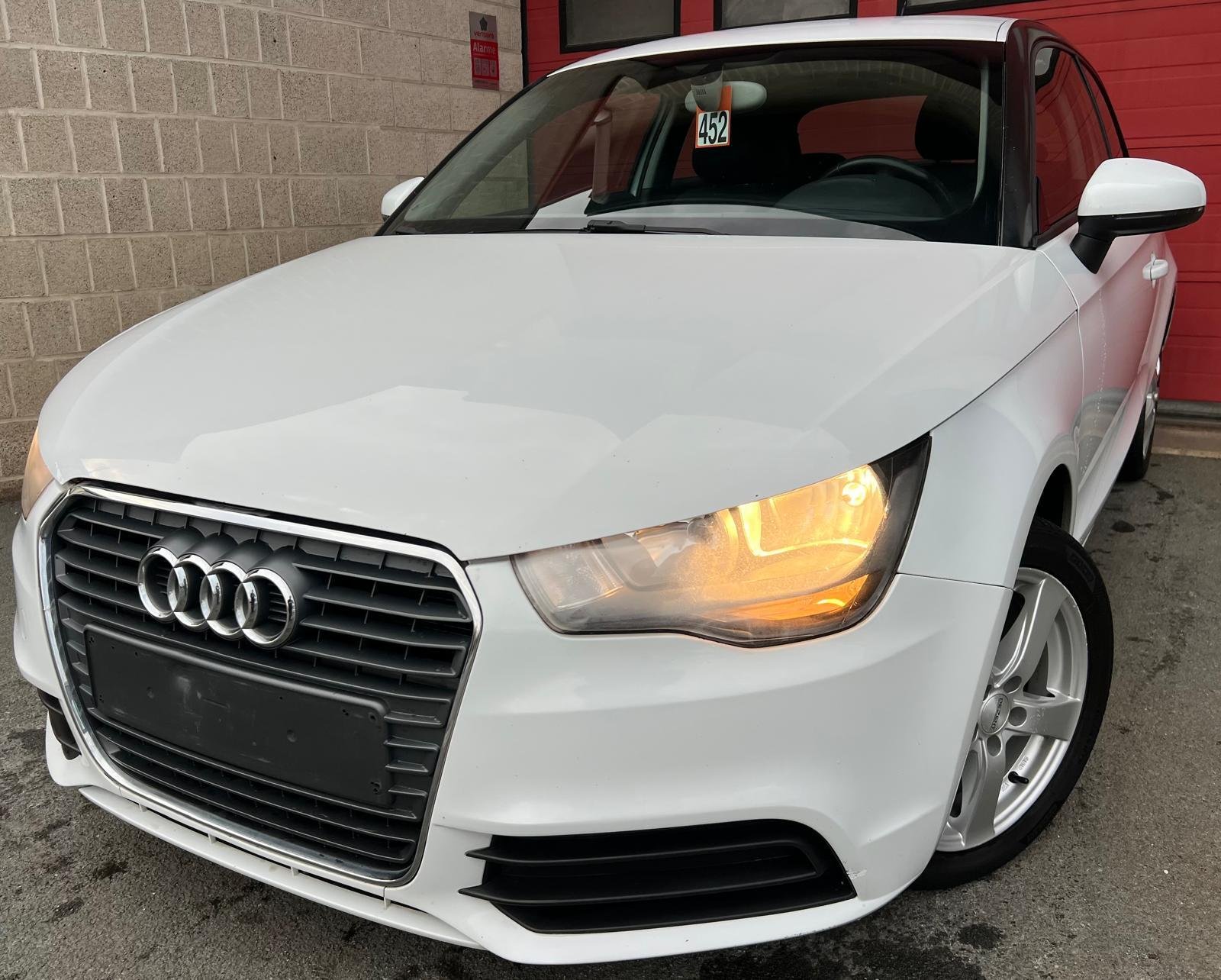 Audi A1 1.2 TFSI Attraction - Petrol - Manual - 86 hp - 217.523 km