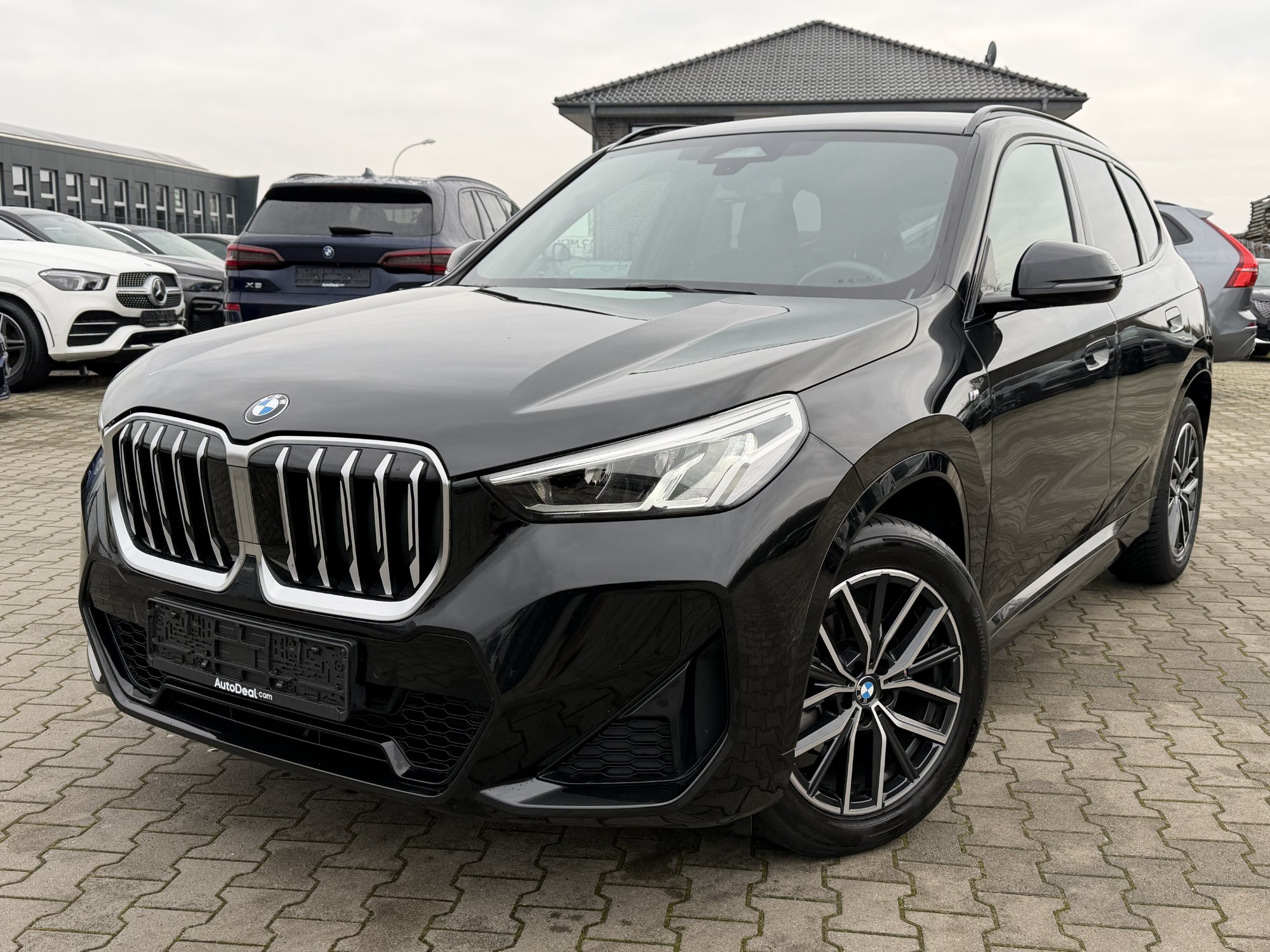 2023 BMW X1   