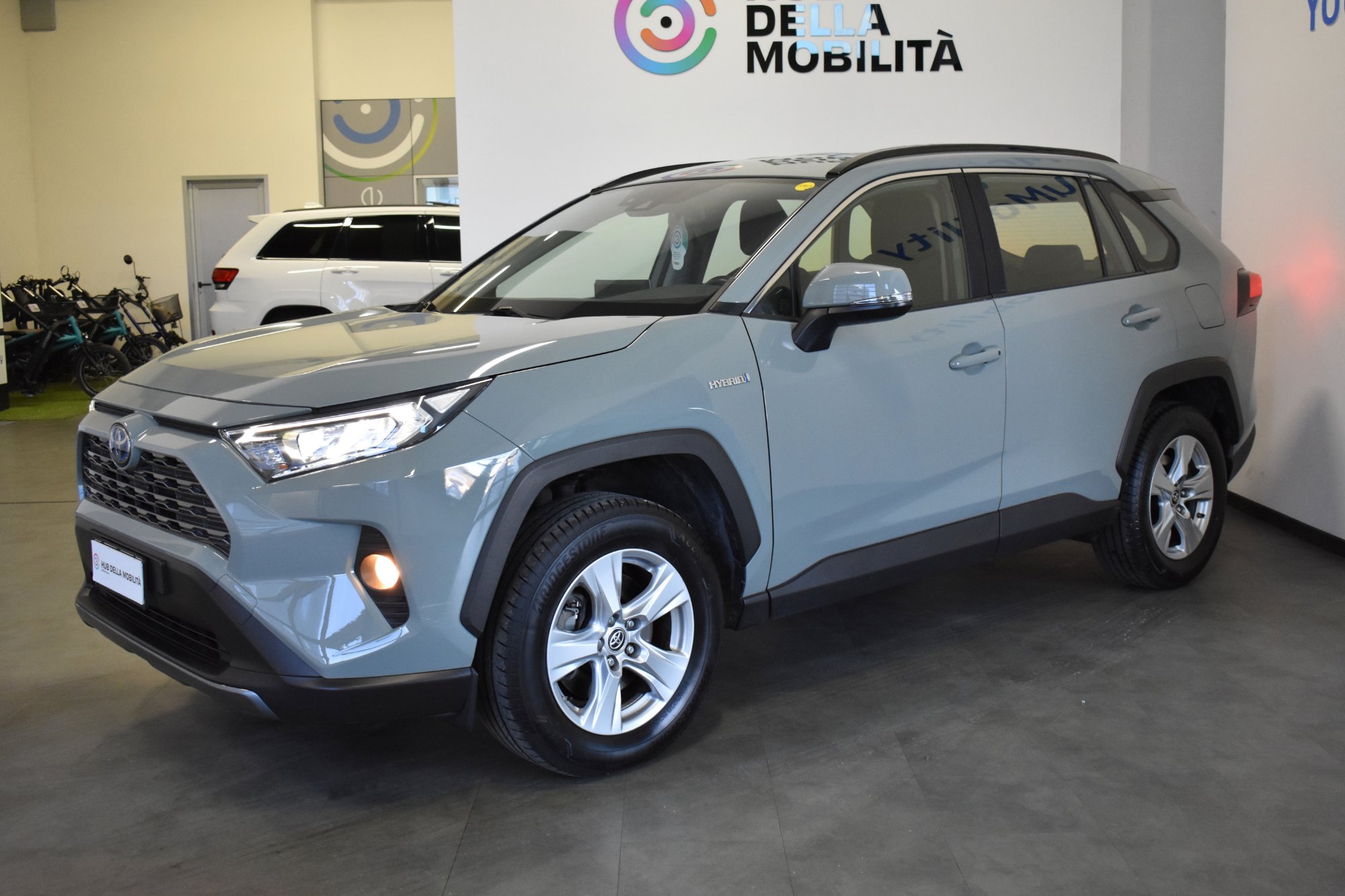 Toyota RAV4 2.5 Business - AWD - Hybrid - Automatic - 178 hp - 46.964 km