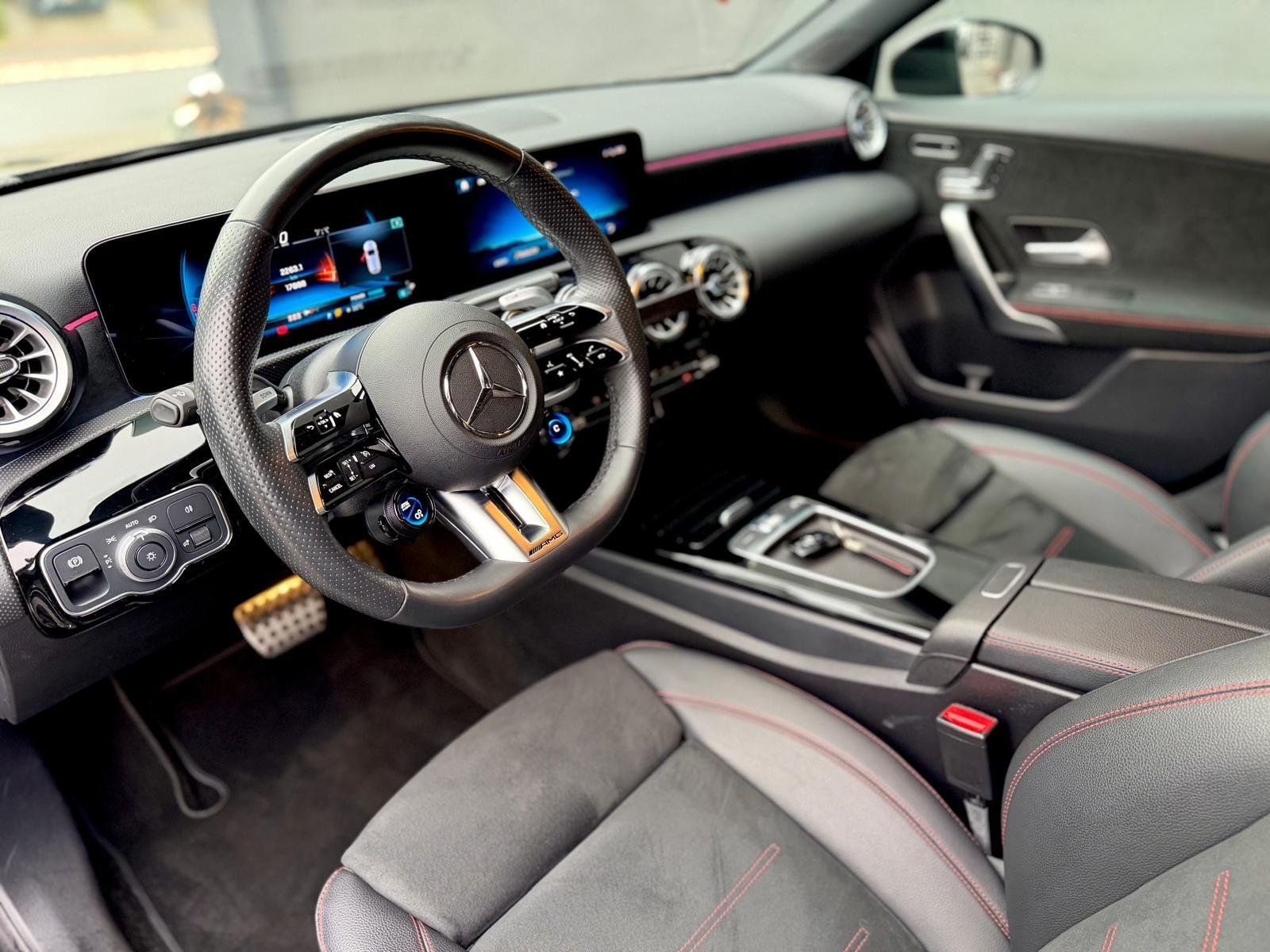 2018 Mercedes-Benz A   AWD