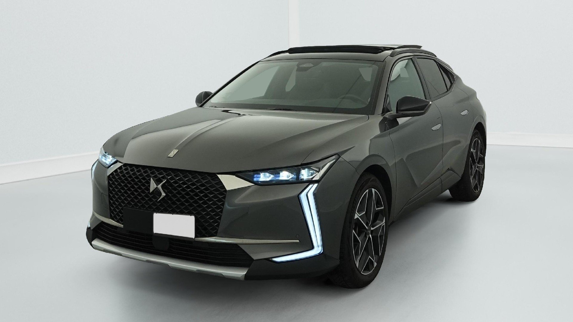 DS 4 1.2i Rivoli - Petrol - Automatic - 131 hp - 25.737 km
