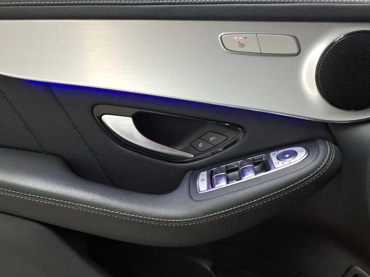 2022 Mercedes-Benz GLC   