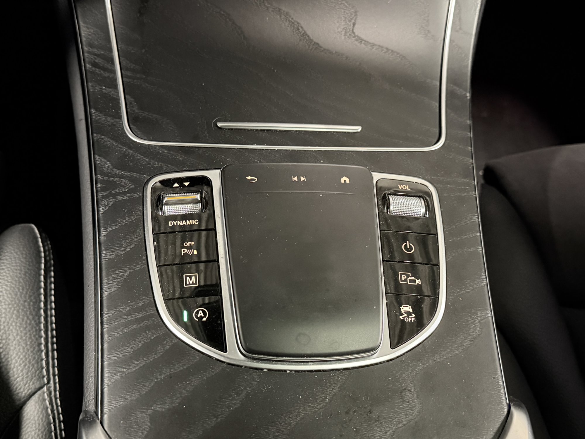 2022 Mercedes-Benz GLC   