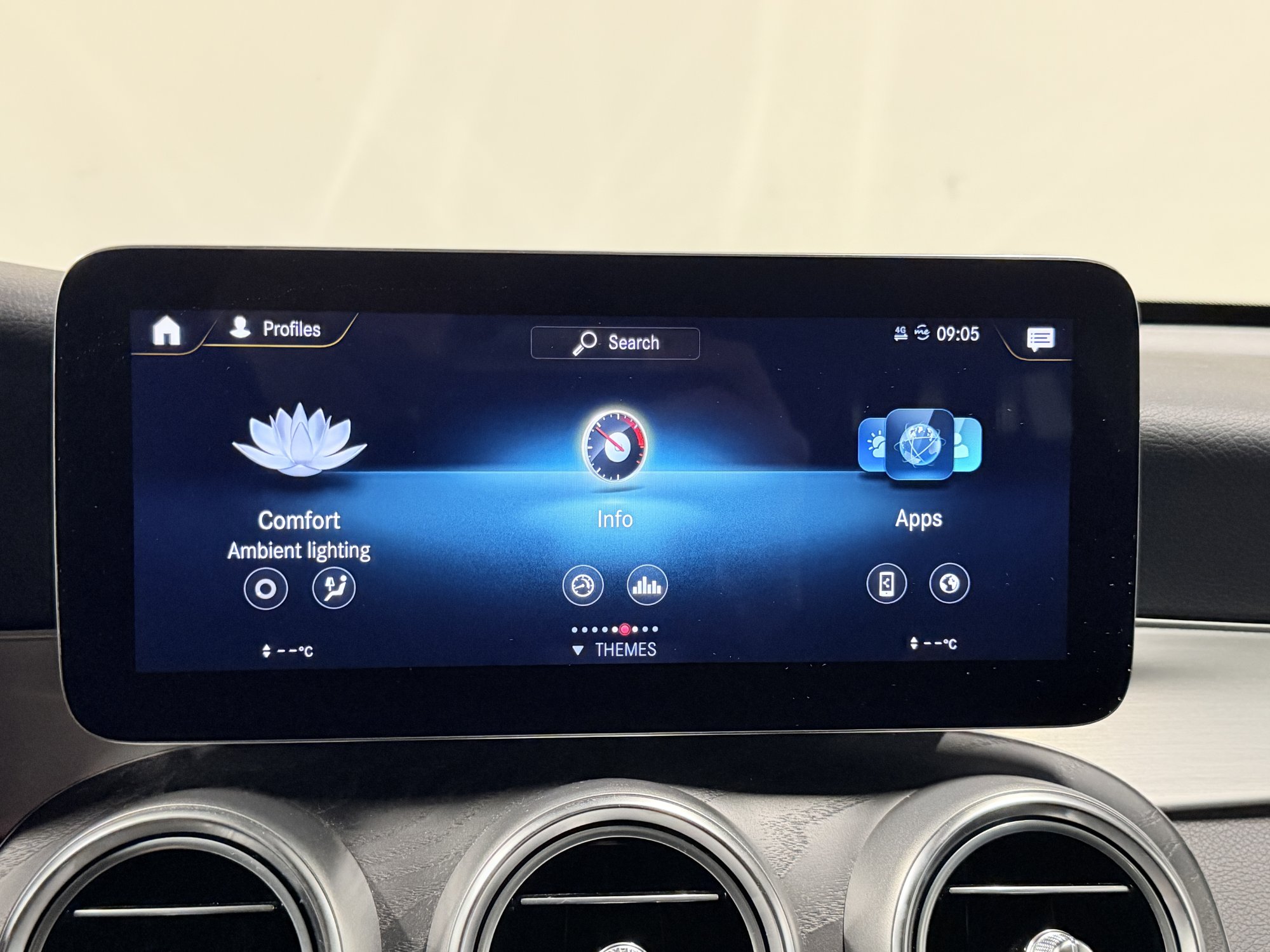 2022 Mercedes-Benz GLC   