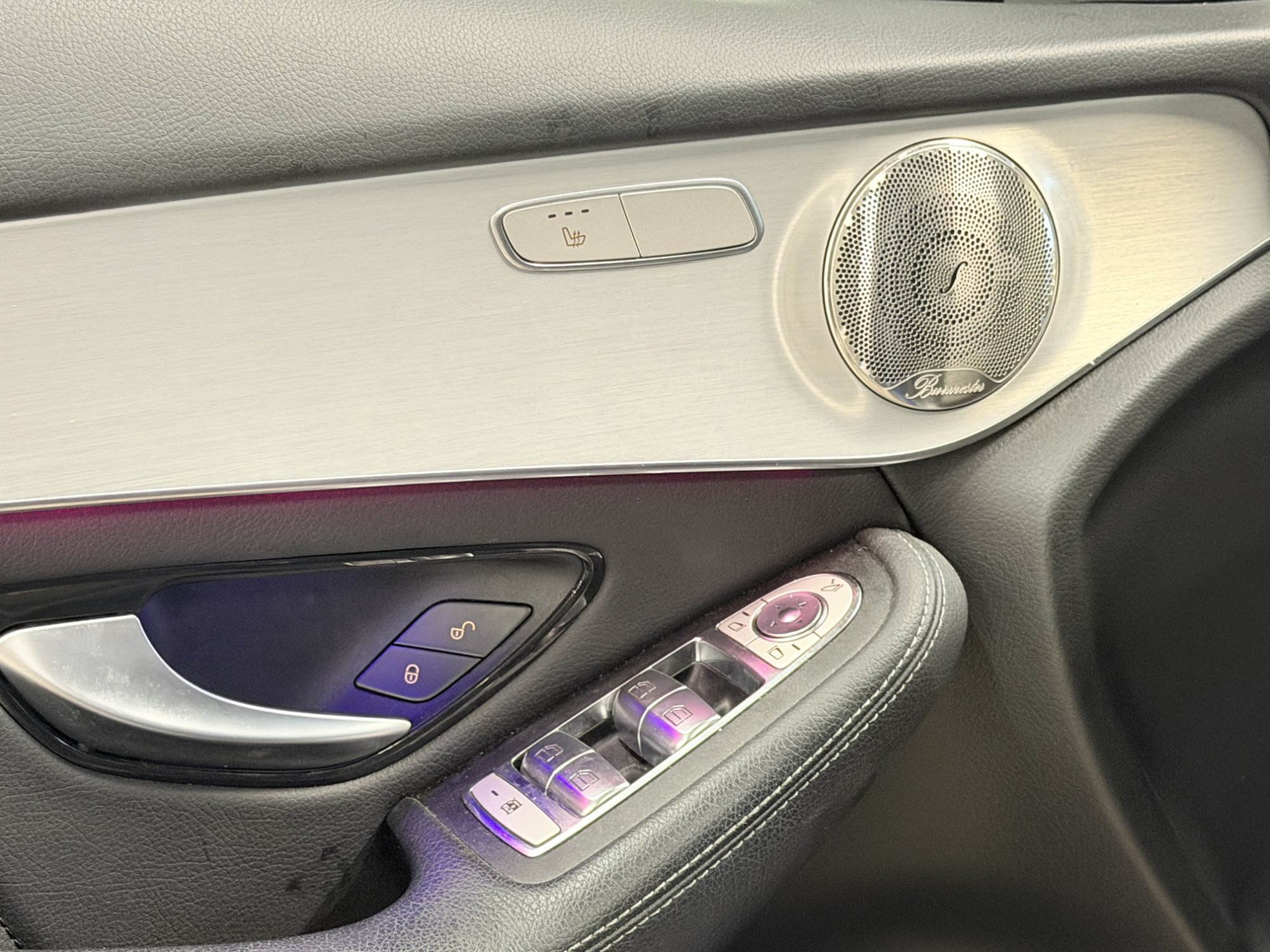 2022 Mercedes-Benz GLC   