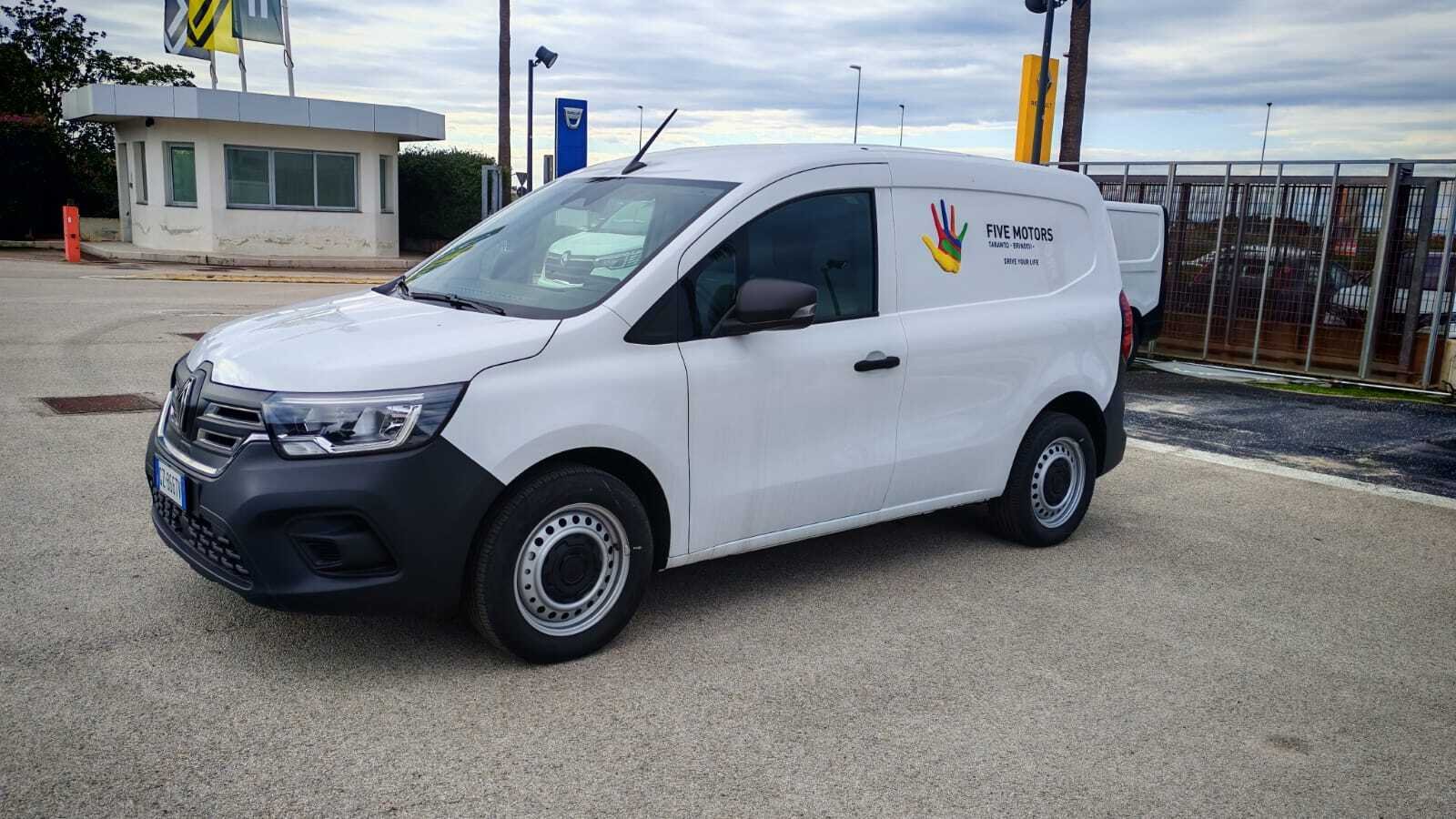 Renault e-Kangoo 22 kWh - Electric - Automatic - 1 hp - 249 km