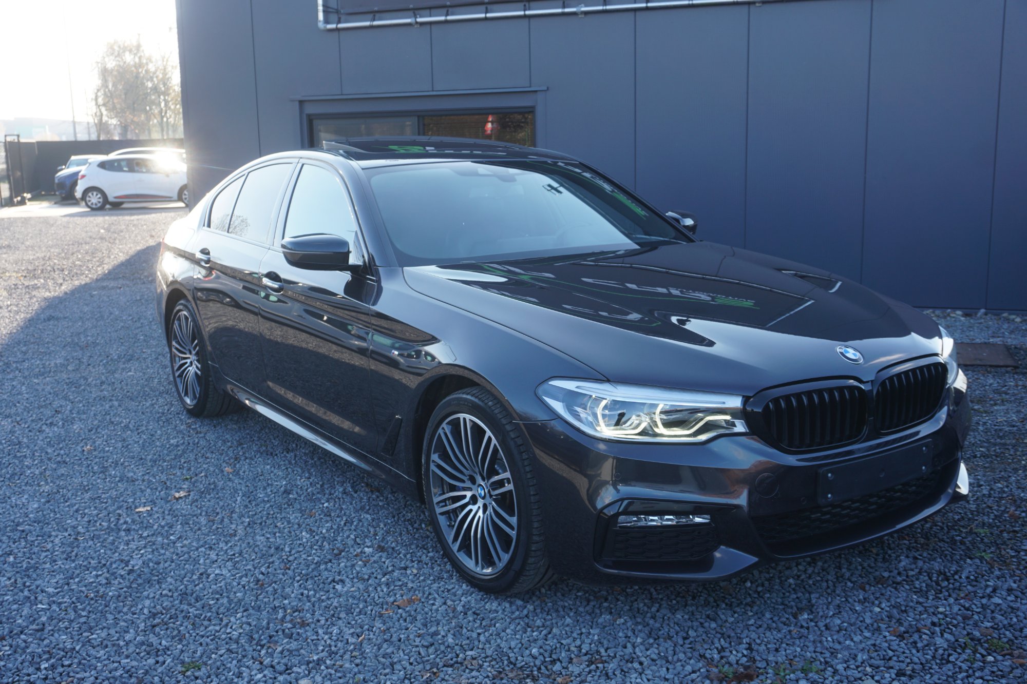 2017 BMW 5 Series   