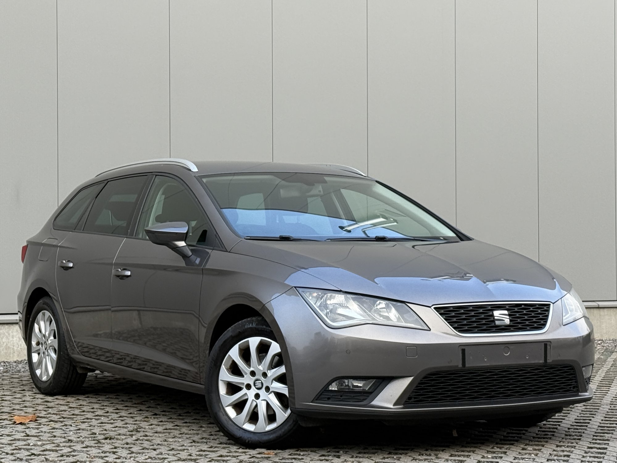 Seat Leon Sportstourer 1.6 TDI Style - Diesel - Manual - 110 hp - 273.753 km