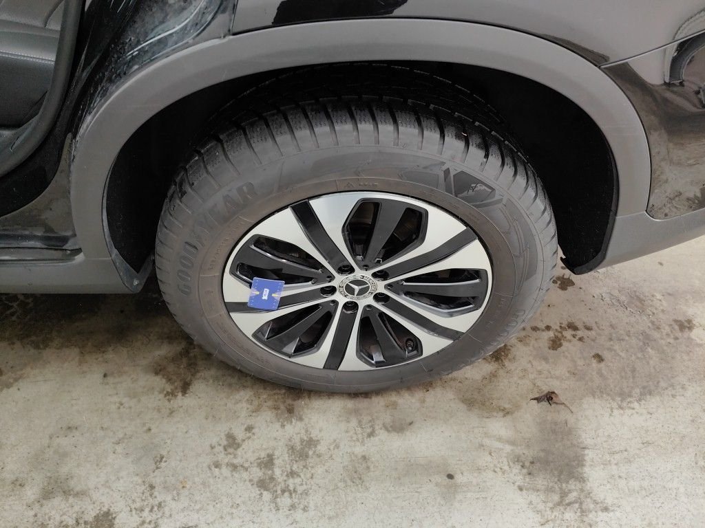 2019 Mercedes-Benz GLC   AWD