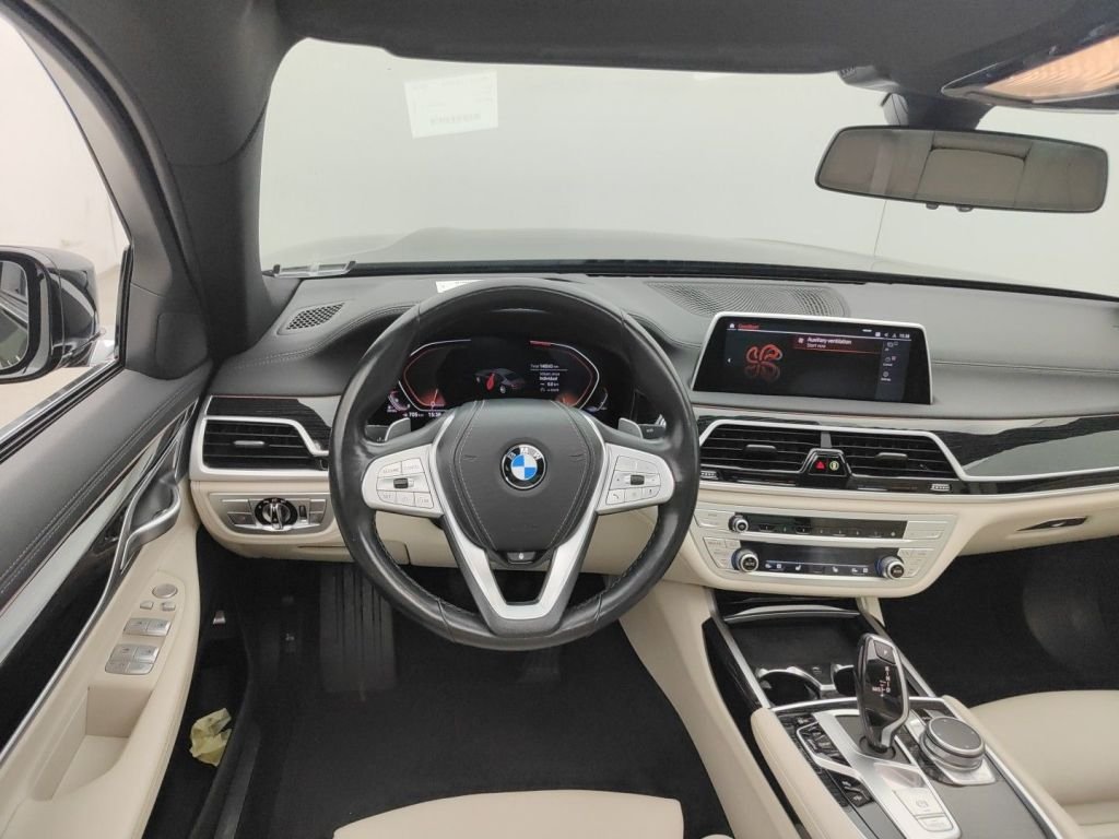2019 BMW 7 Series   