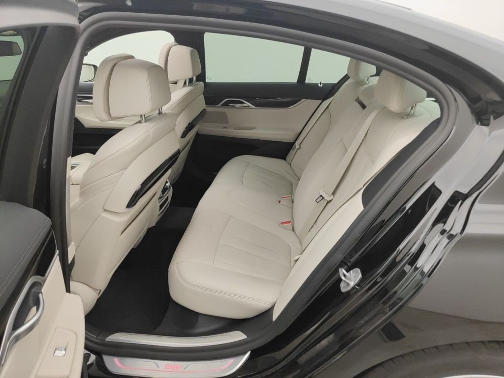 2019 BMW 7 Series   