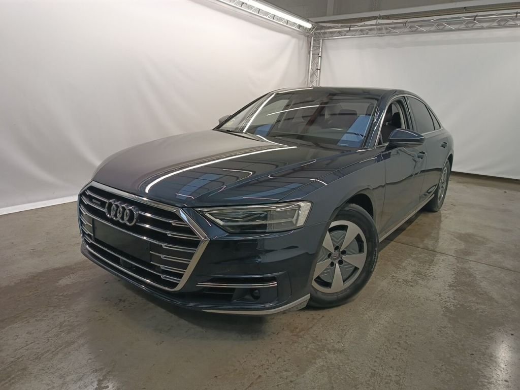 2017 Audi A8   