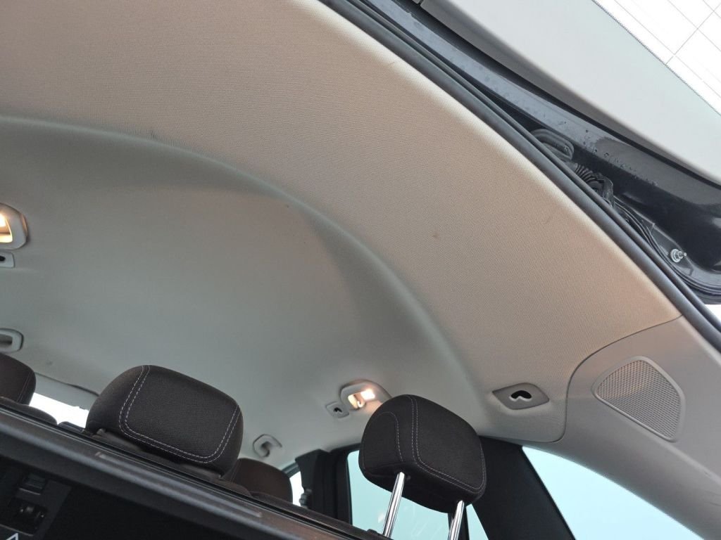 2019 Mercedes-Benz GLC   