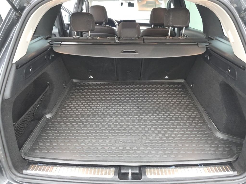 2019 Mercedes-Benz GLC   