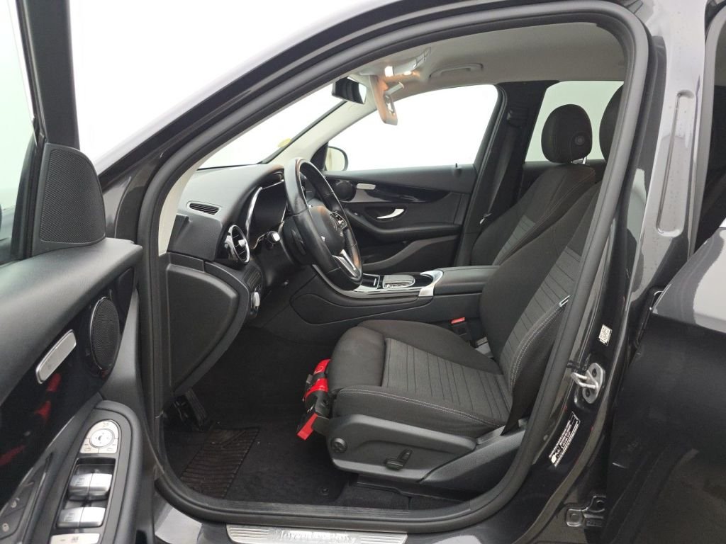 2019 Mercedes-Benz GLC   