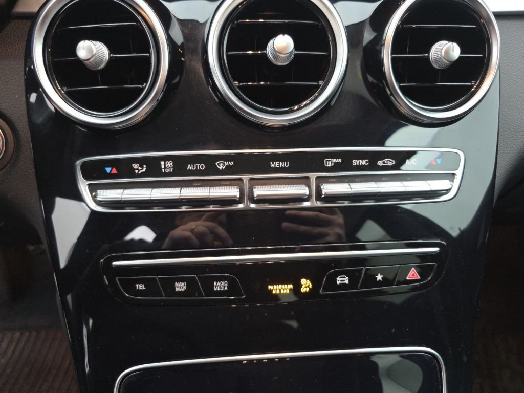 2019 Mercedes-Benz GLC   