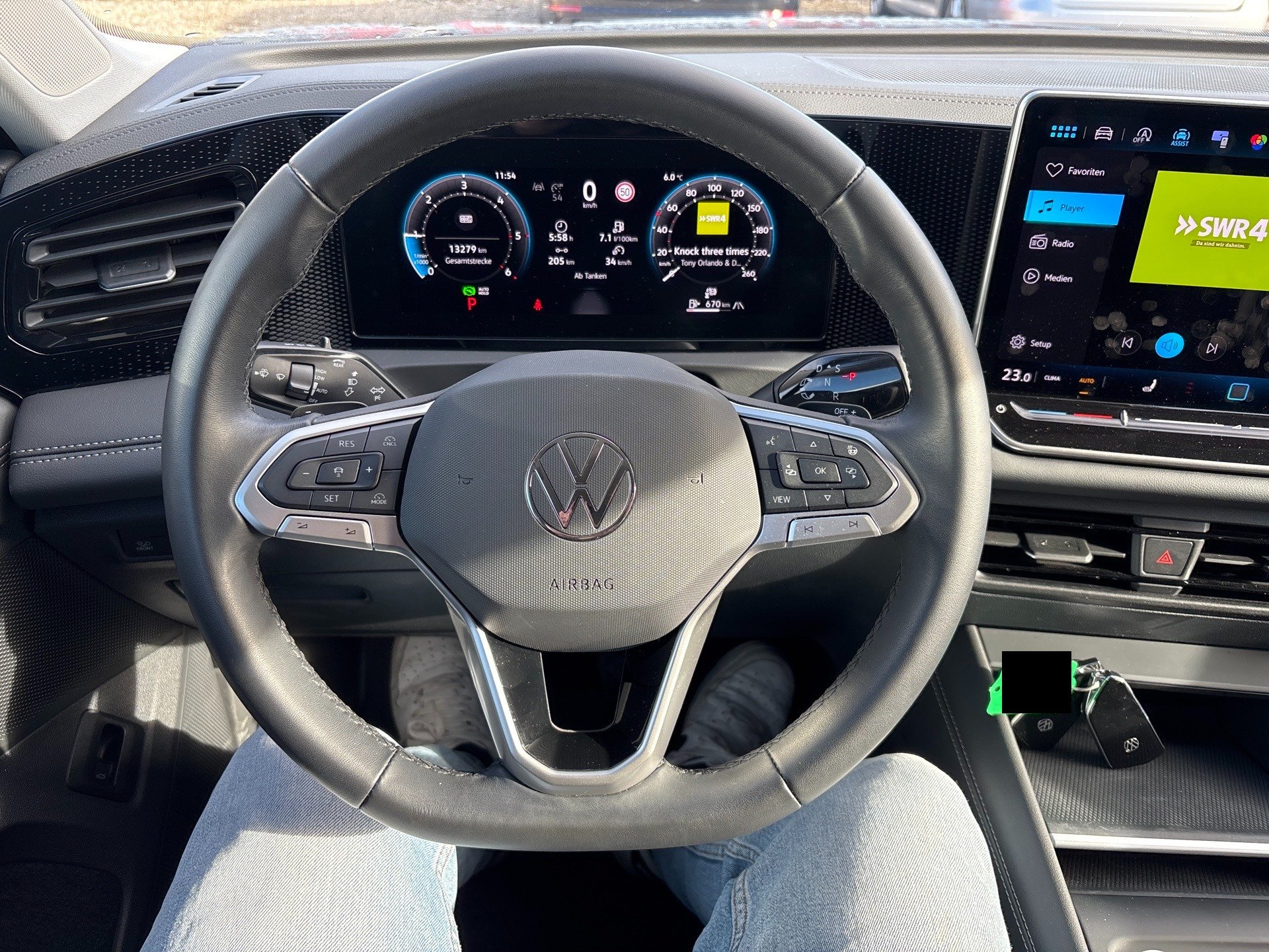 2024 Volkswagen Tiguan   AWD