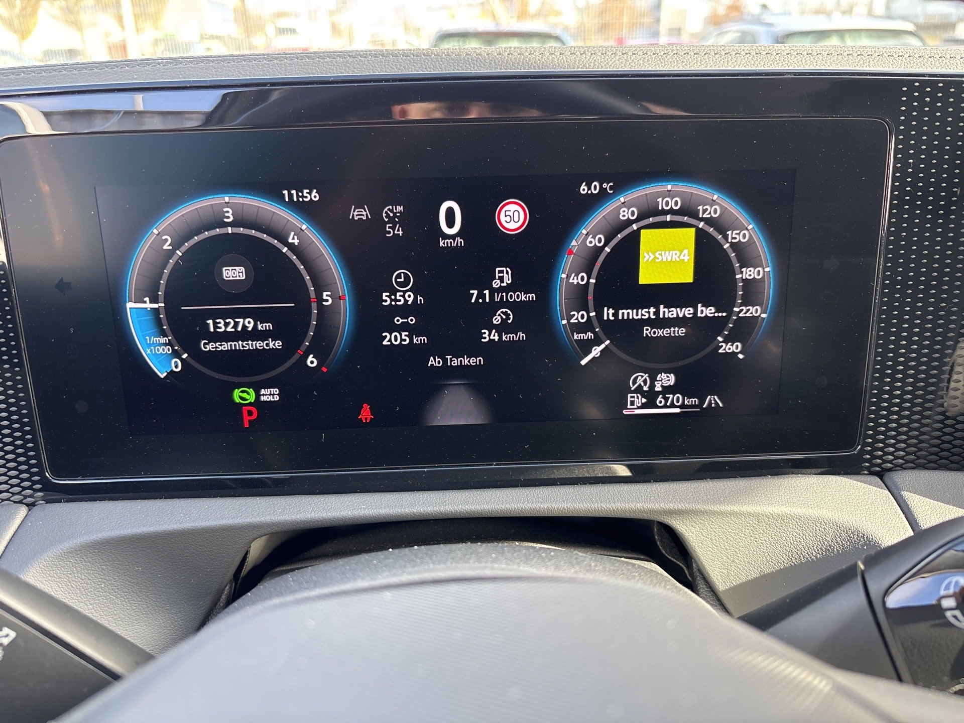 2024 Volkswagen Tiguan   AWD