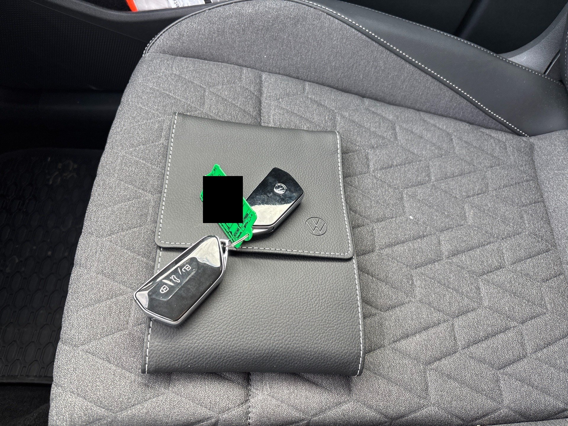 2024 Volkswagen Tiguan   AWD