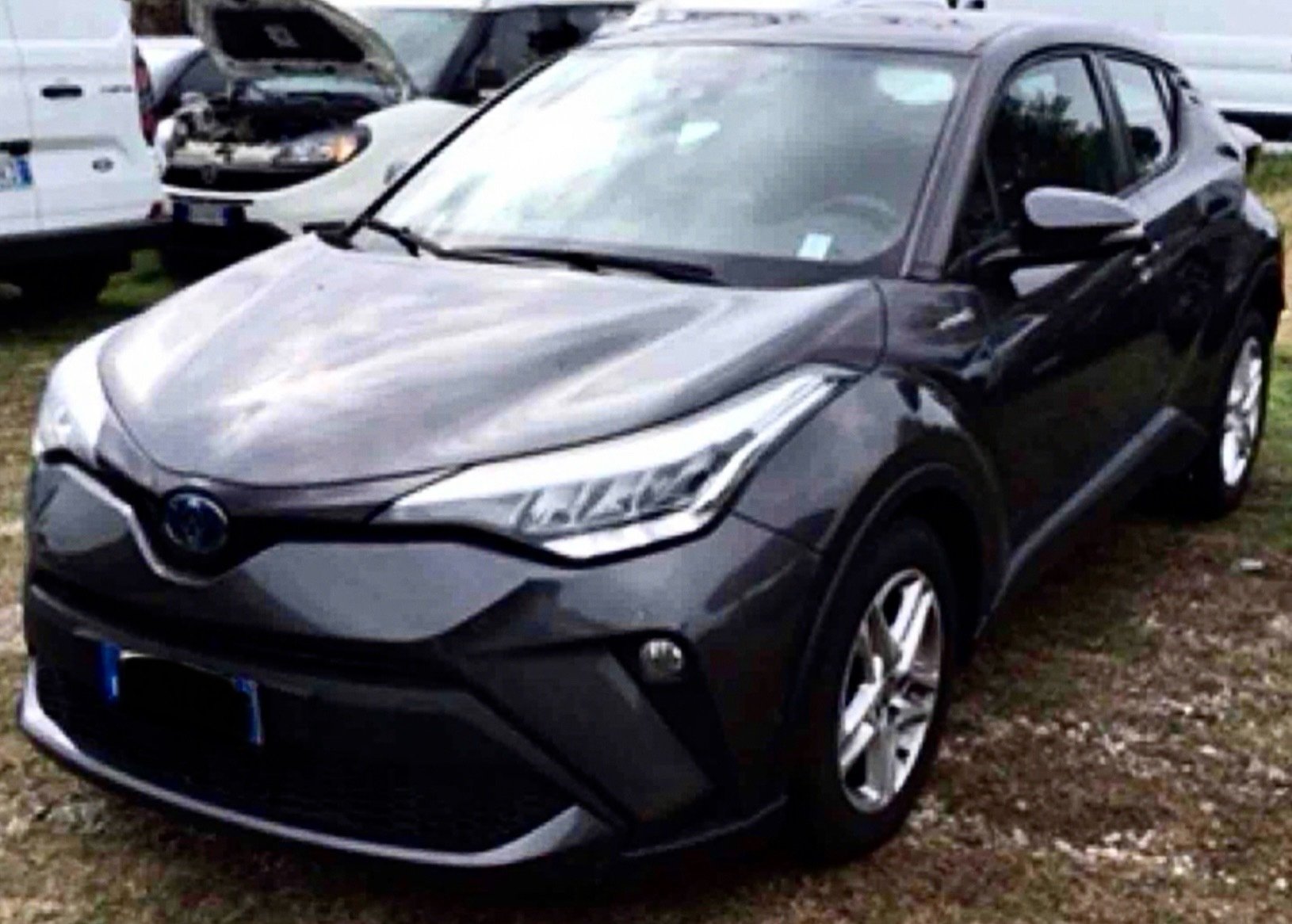 Toyota C-HR 1.8 Business - Hybrid - Automatic - 122 hp - 149.778 km