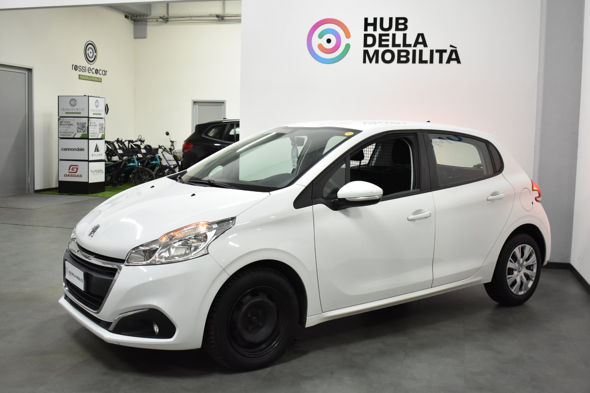Peugeot 208 1.5 HDI Active - Diesel - Manual - 102 hp - 79.441 km