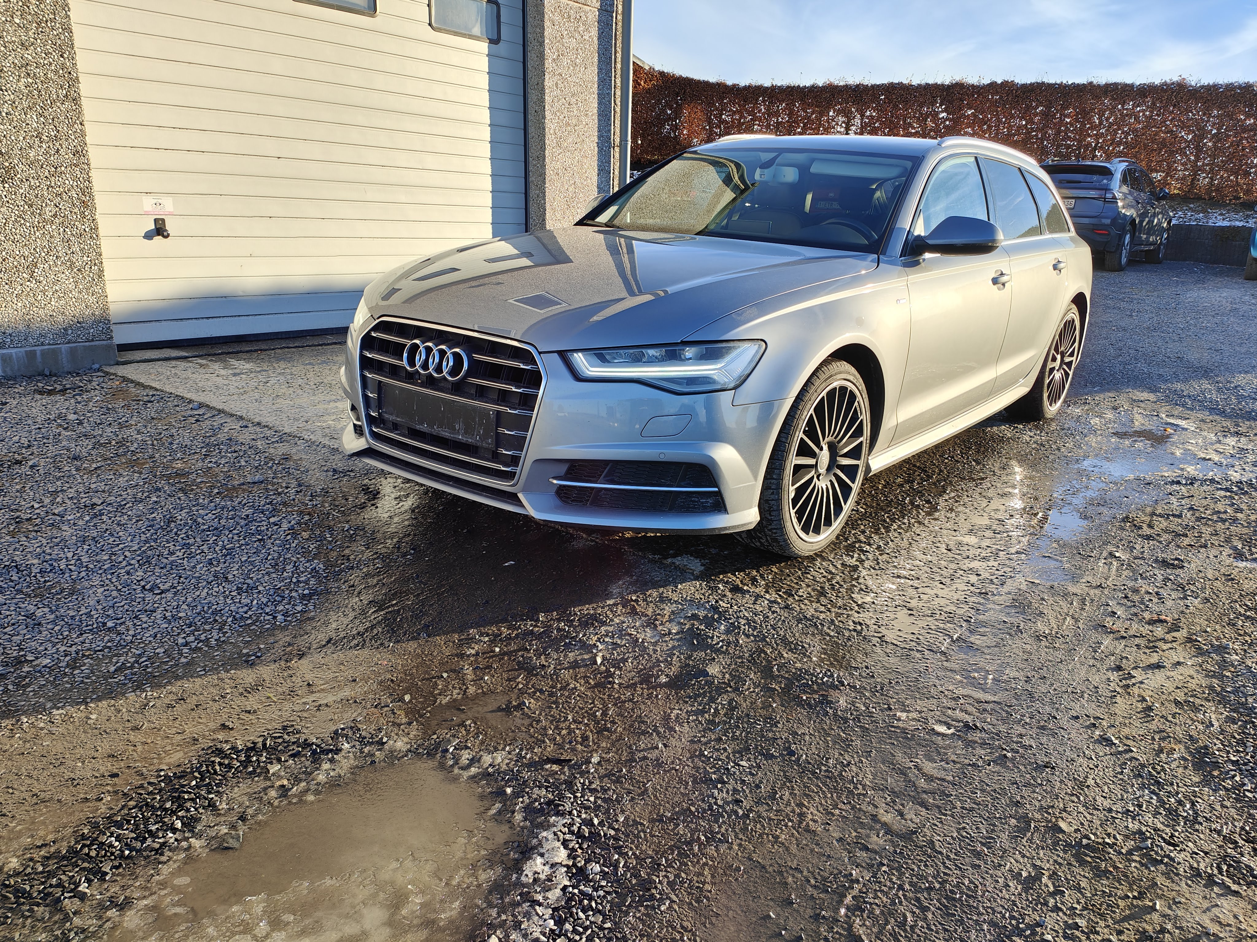 Audi A6 Avant 2.0 TDI - Diesel - Automatic - 136 hp - 200.520 km