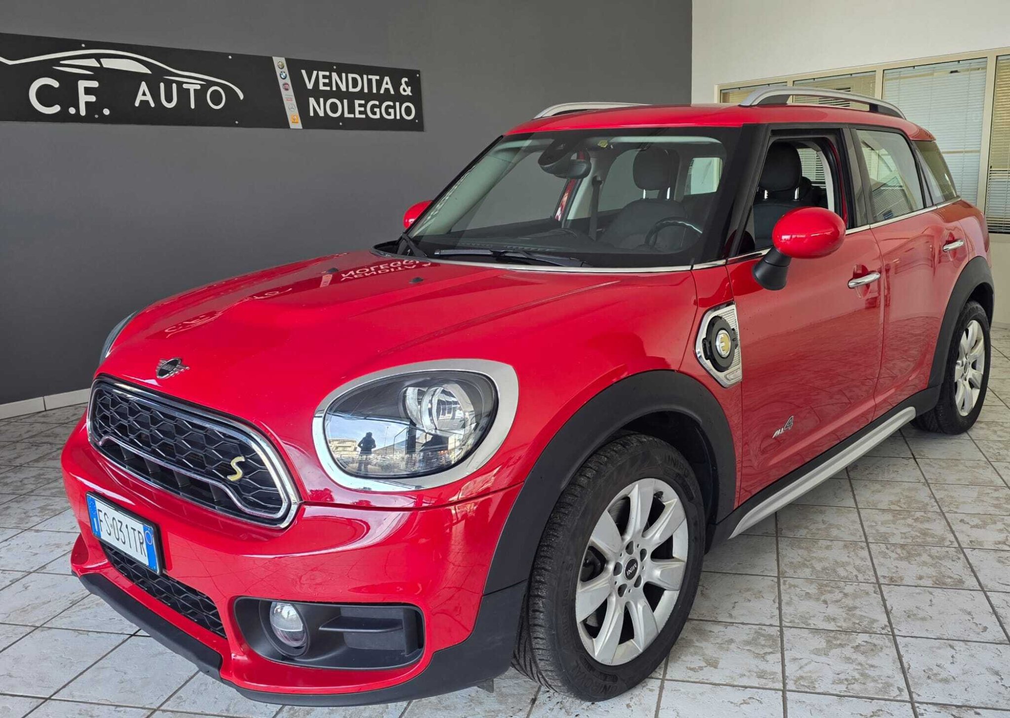 Mini Countryman Cooper SE 1.5 - Hybrid - Automatic - 136 hp - 130.000 km