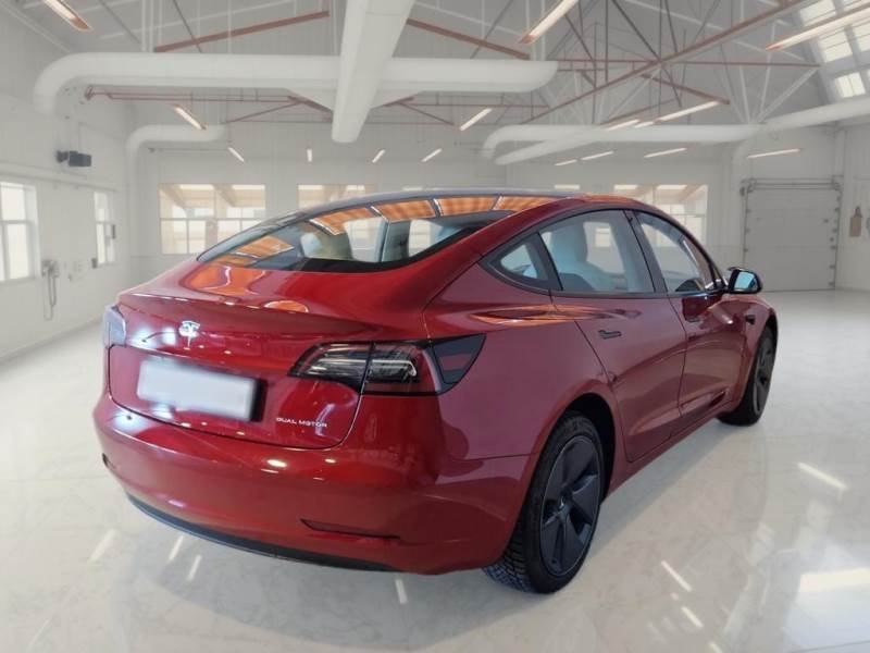Tesla Model 3 75 kWh - Electric - Automatic - 498 hp - 12.379 km
