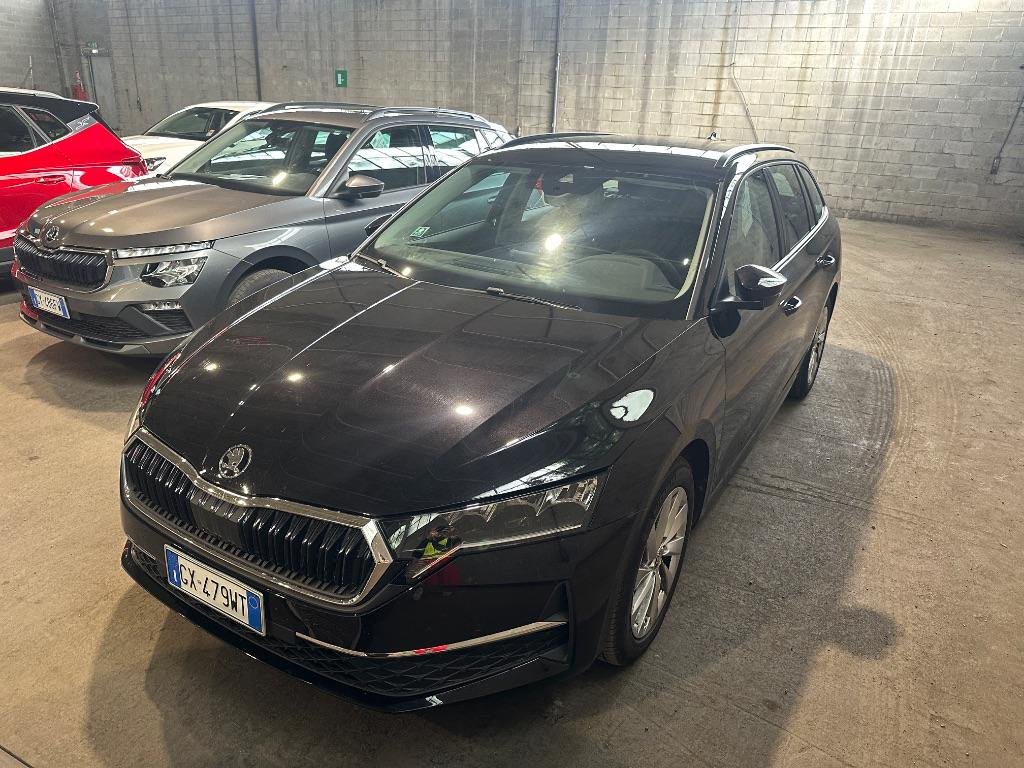 Skoda Octavia Combi 2.0 TDI Executive - Diesel - Automatic - 150 hp - 19.240 km