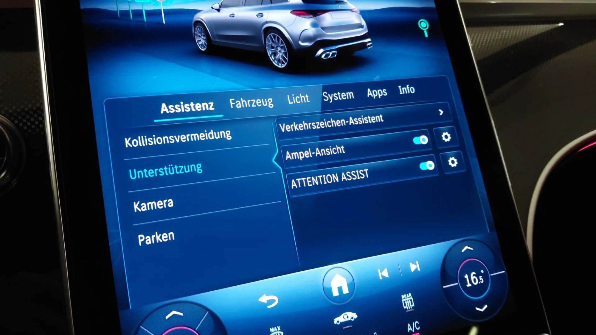 2022 Mercedes-Benz GLC   AWD