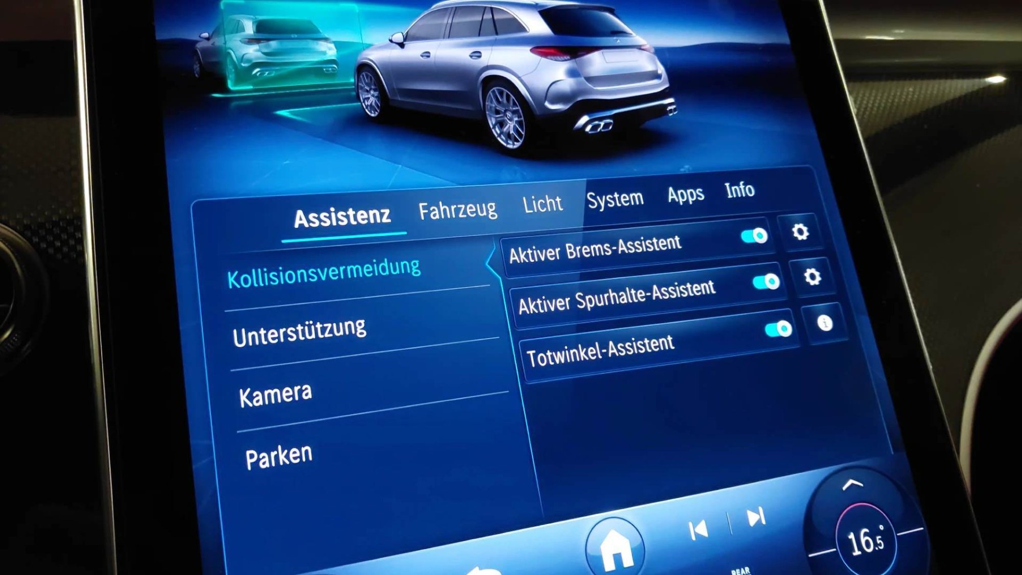 2022 Mercedes-Benz GLC   AWD