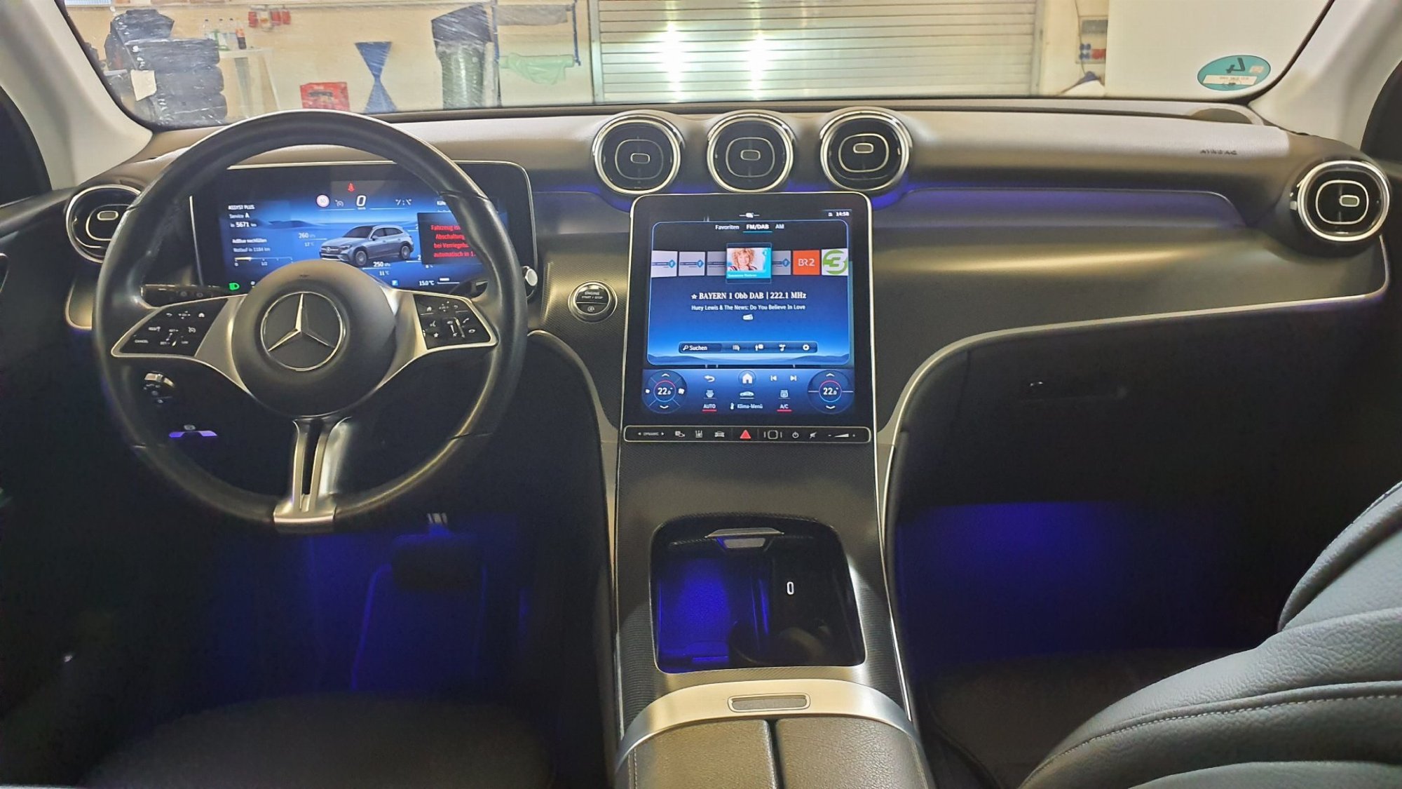 2022 Mercedes-Benz GLC   AWD