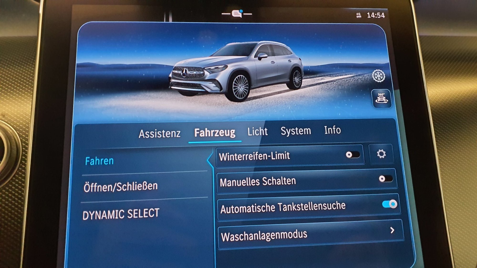 2022 Mercedes-Benz GLC   AWD