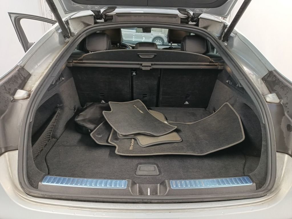 2019 Mercedes-Benz GLC   