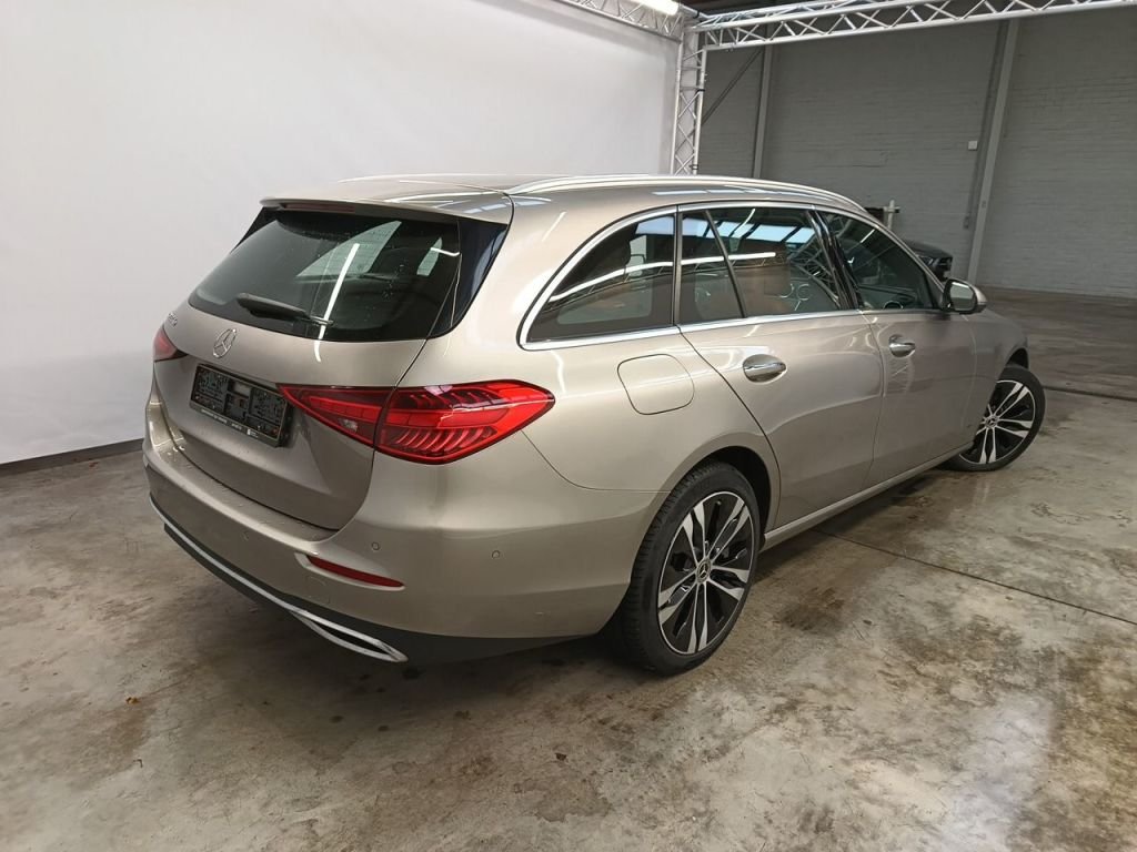 2021 Mercedes-Benz C   