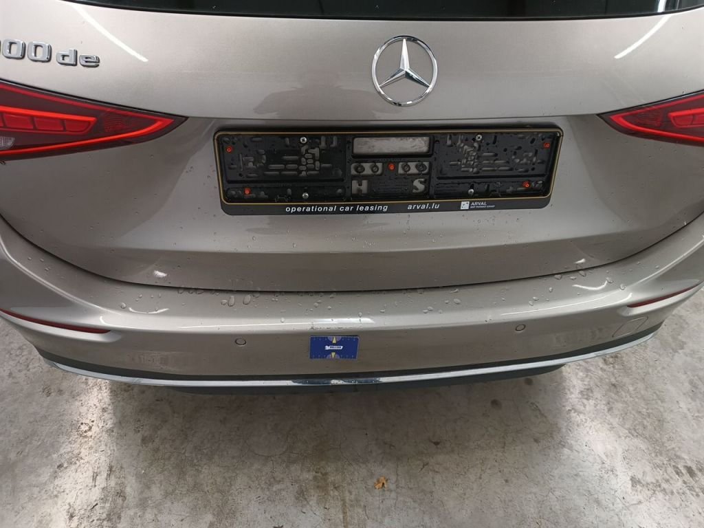 2021 Mercedes-Benz C   