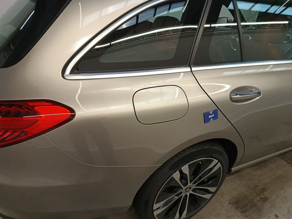 2021 Mercedes-Benz C   