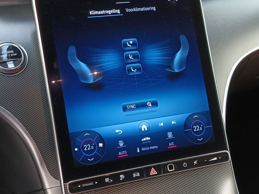 2021 Mercedes-Benz C   