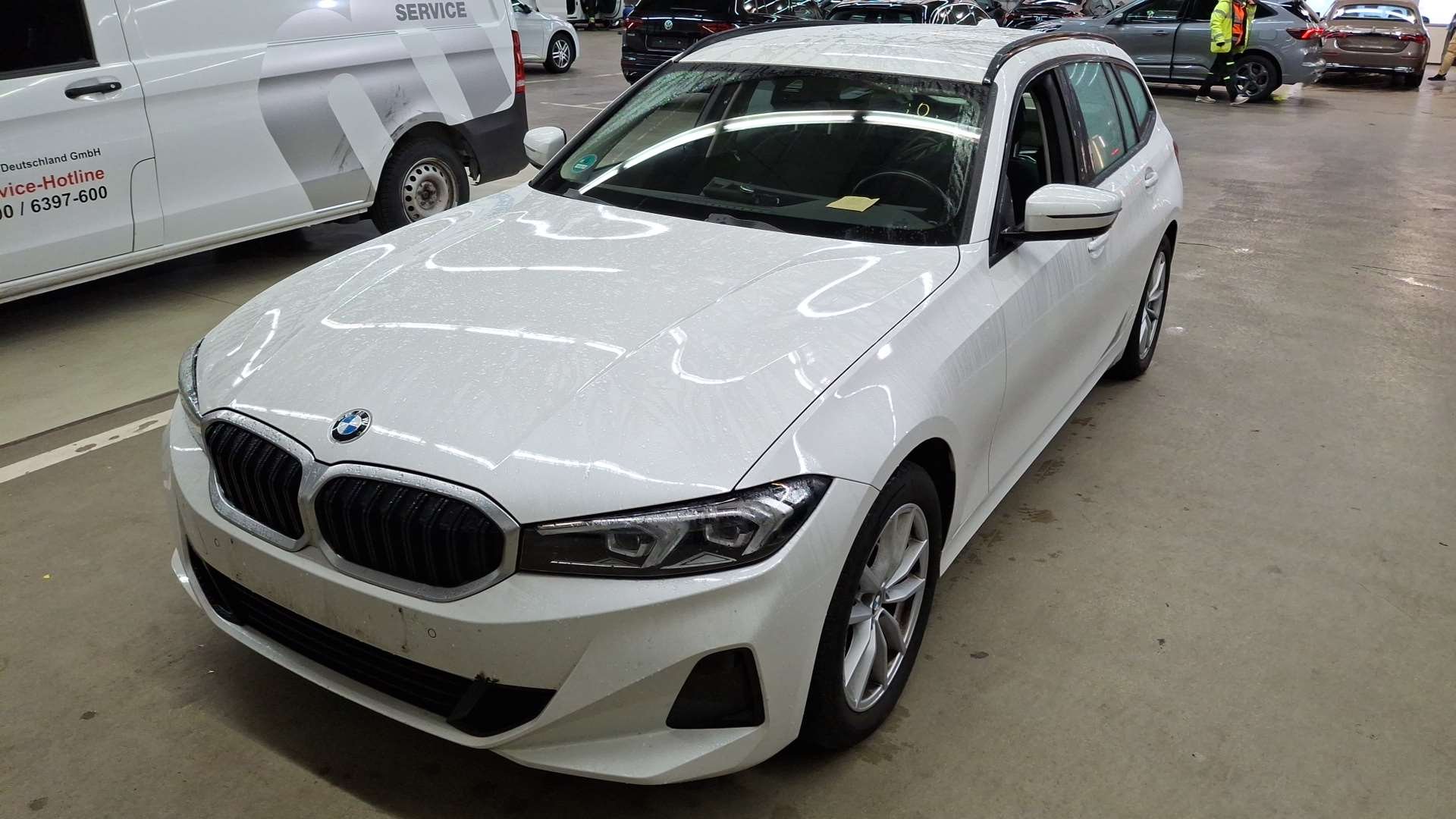 BMW 3 Series Touring 320d - xDrive - Diesel - Automatic - 190 hp - 97.751 km