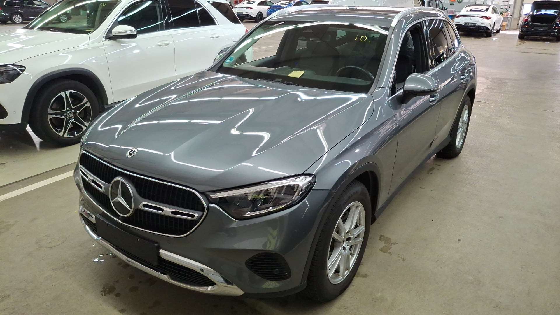 Mercedes-Benz GLC 220d Avantgarde Advanced - 4-Matic - Diesel - Automatic - 197 hp - 63.651 km