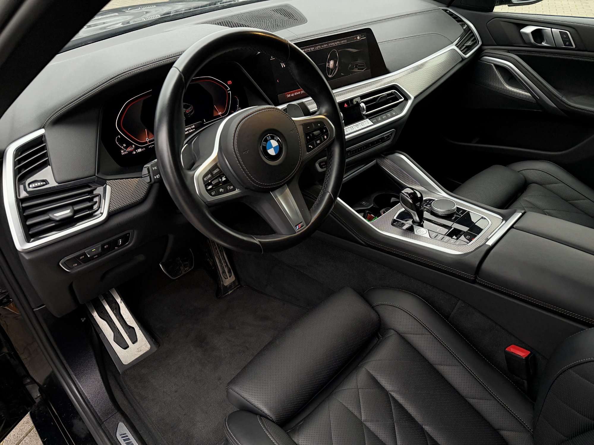 2023 BMW X6   AWD