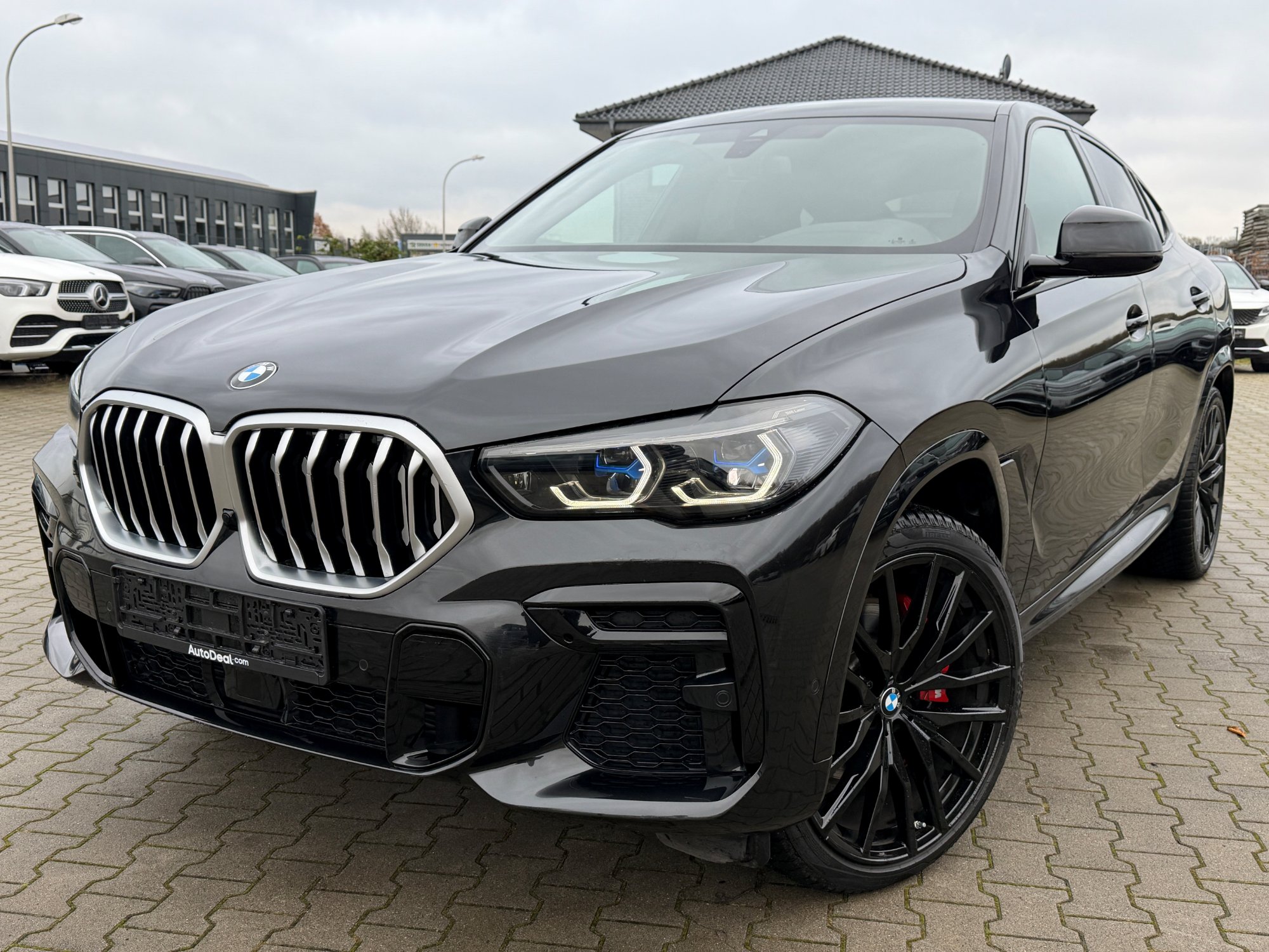 2023 BMW X6   AWD