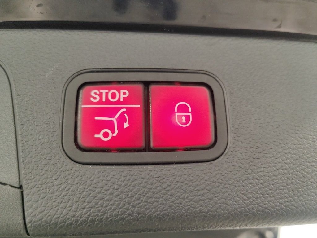 2019 Mercedes-Benz GLC   