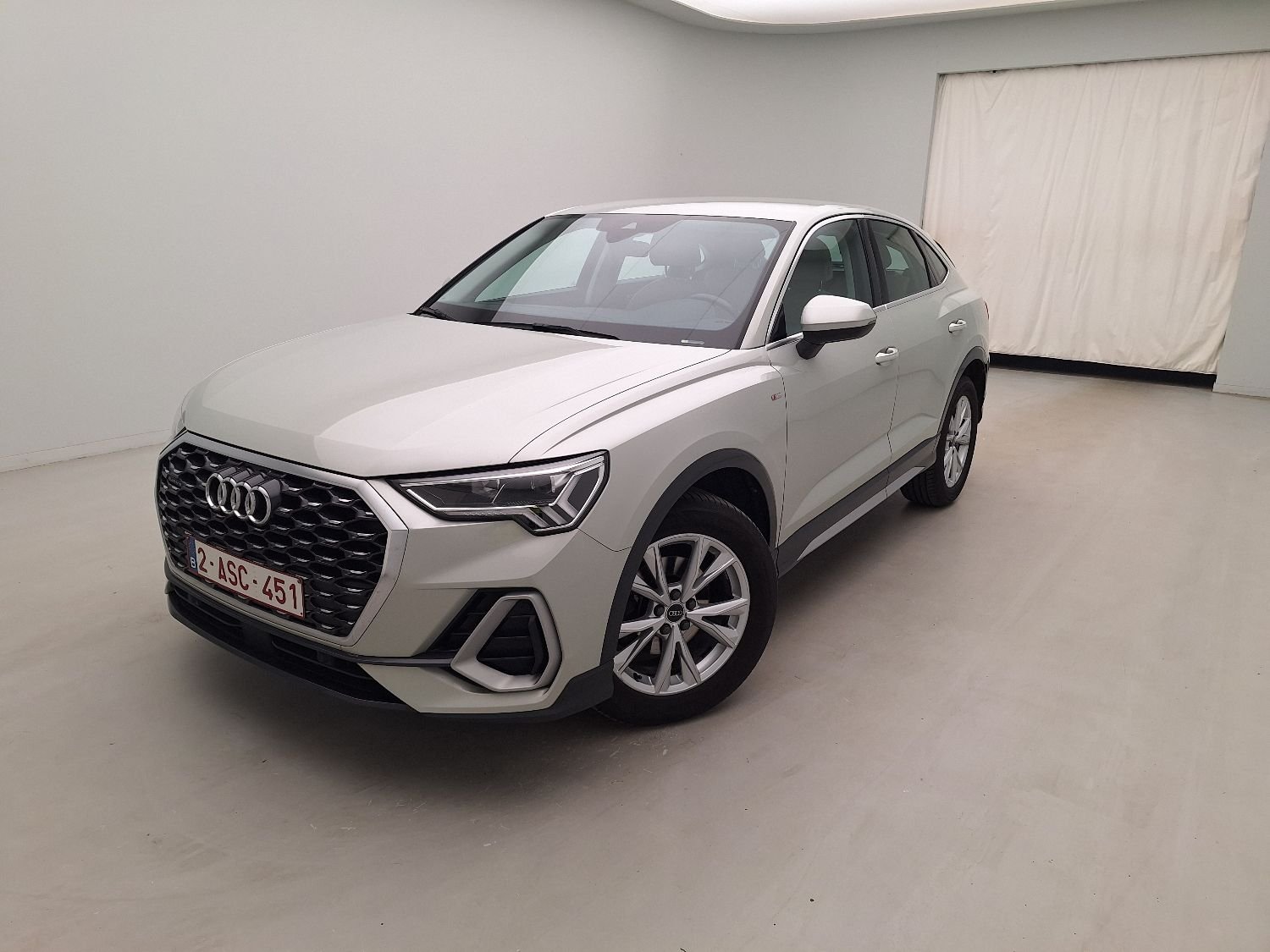 2020 Audi Q3   