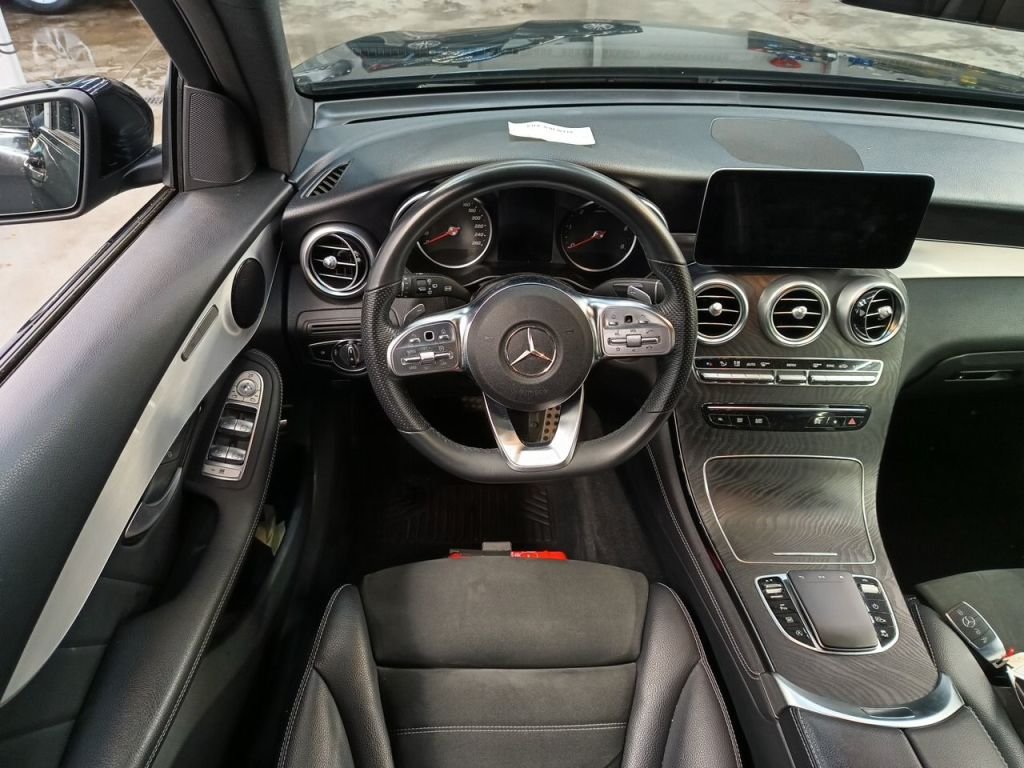 2019 Mercedes-Benz GLC   