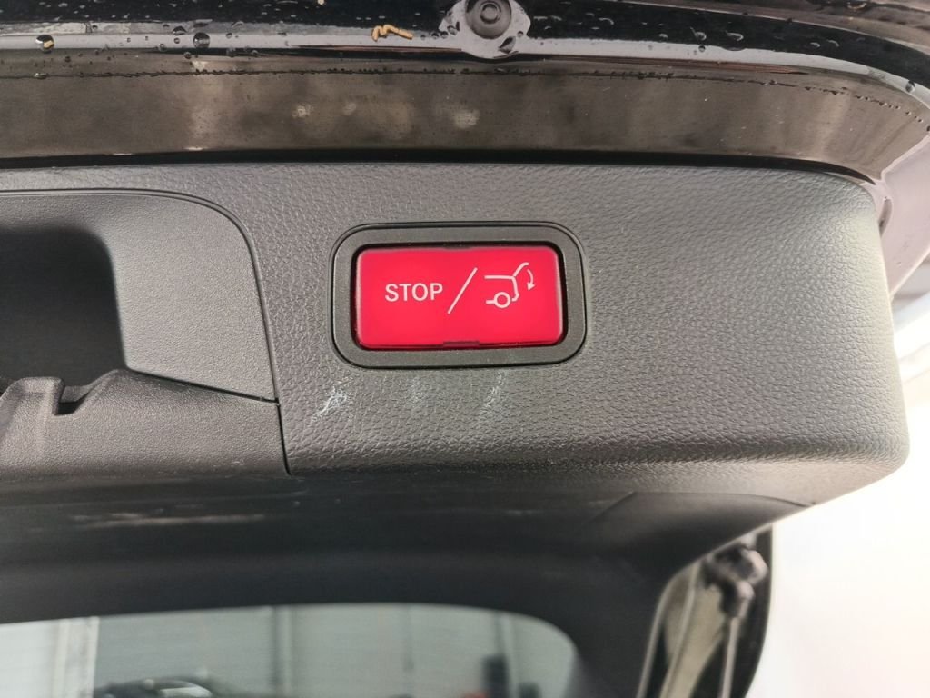 2019 Mercedes-Benz GLC   